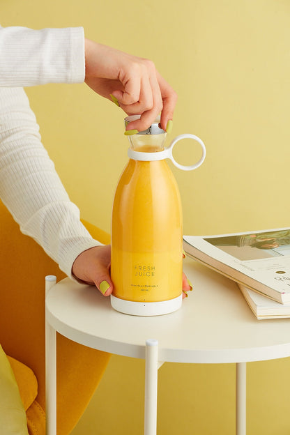 Portable Smoothie Blender Bottle